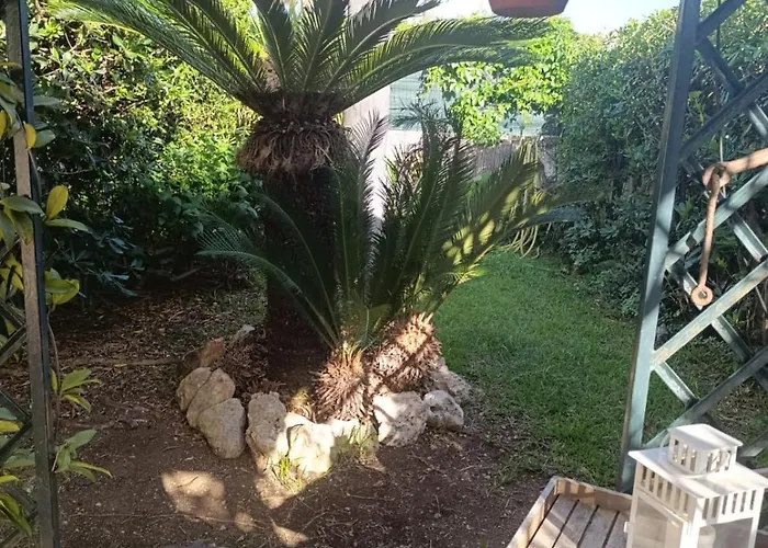 Aurora Semesterbostad Ognina